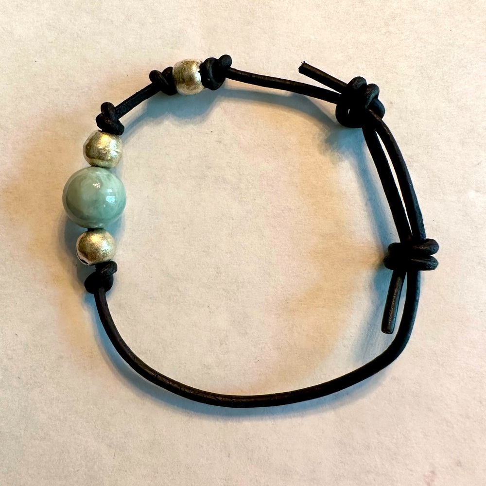 ARTISAN Green Jadeite Jade Metal Bead Knotted Brown Leather Adjustable Bracelet
